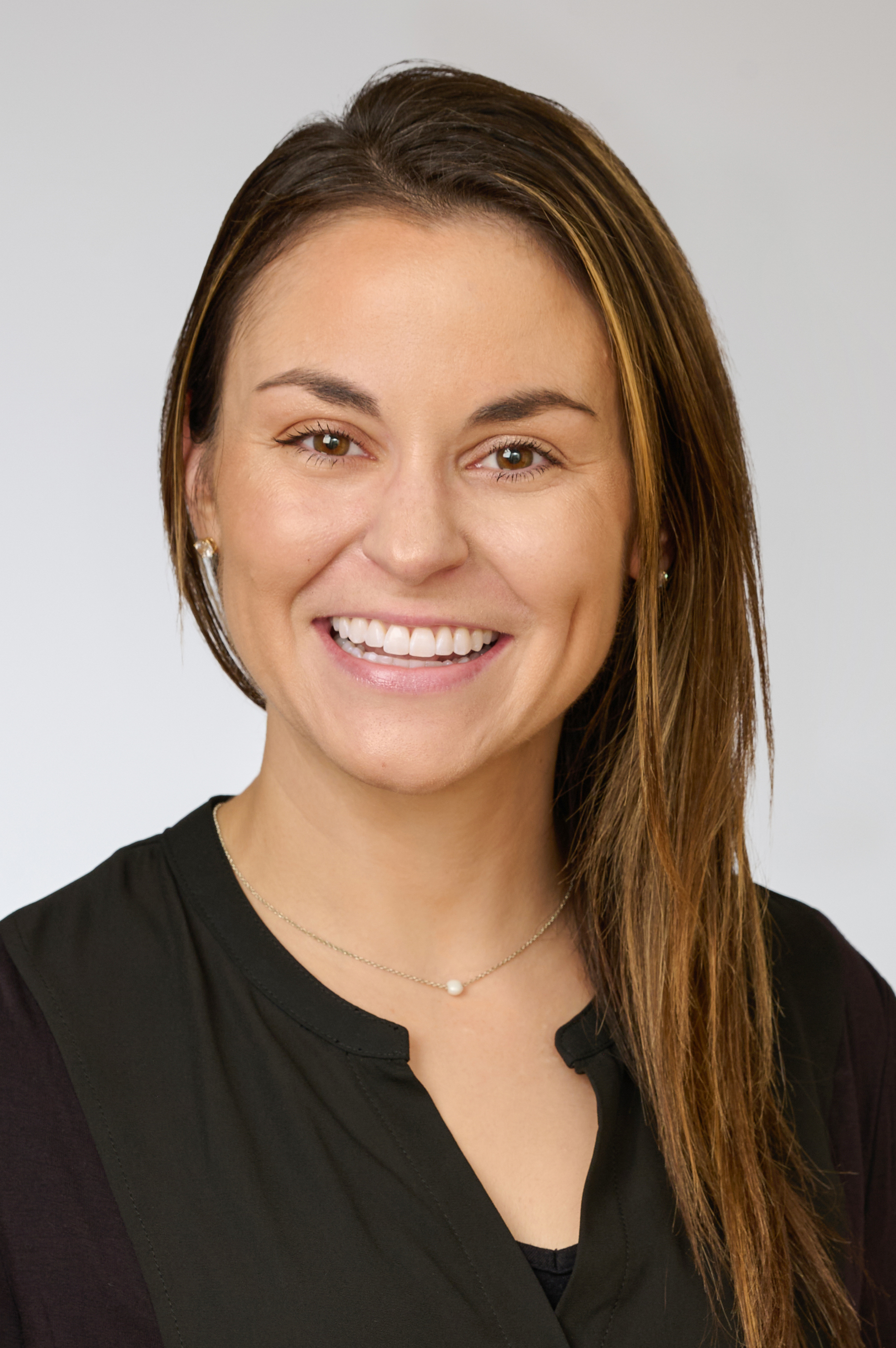 Kazakis_Ciara_26 1-3.jpg